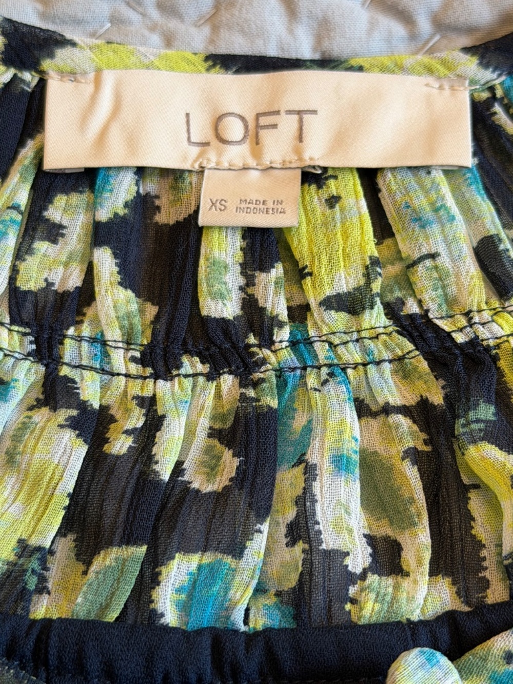 LOFT Short Flutter Sleeve Blouse - Picture 3 of 3